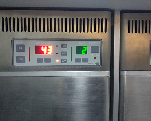六自由度仿照飞行训练器