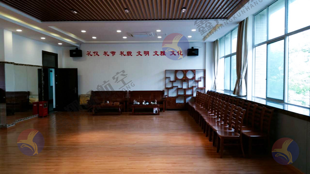 形体、化妆、礼节实训室