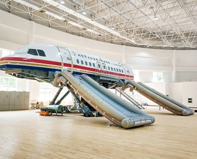若何确保航空仿照设备的安全性和靠得住性？